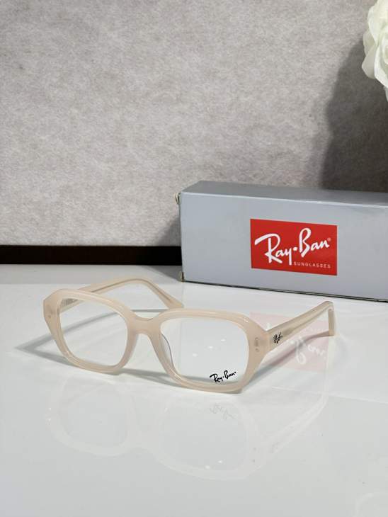 Picture of Ray-Ban Sunglasses _SKUfw77317609fw